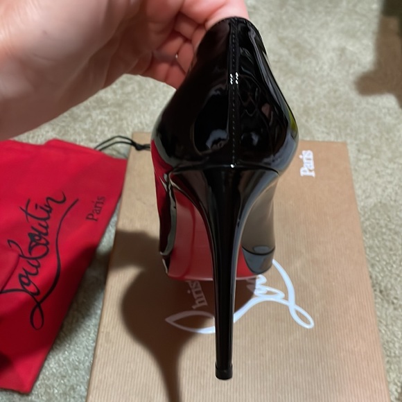 Christian Louboutin new simple pump 100 patent calf.  Size 38.5 - Picture 4 of 10